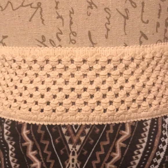 BEAUTIFUL MAXI SKIRT!! - Picture 2 of 3